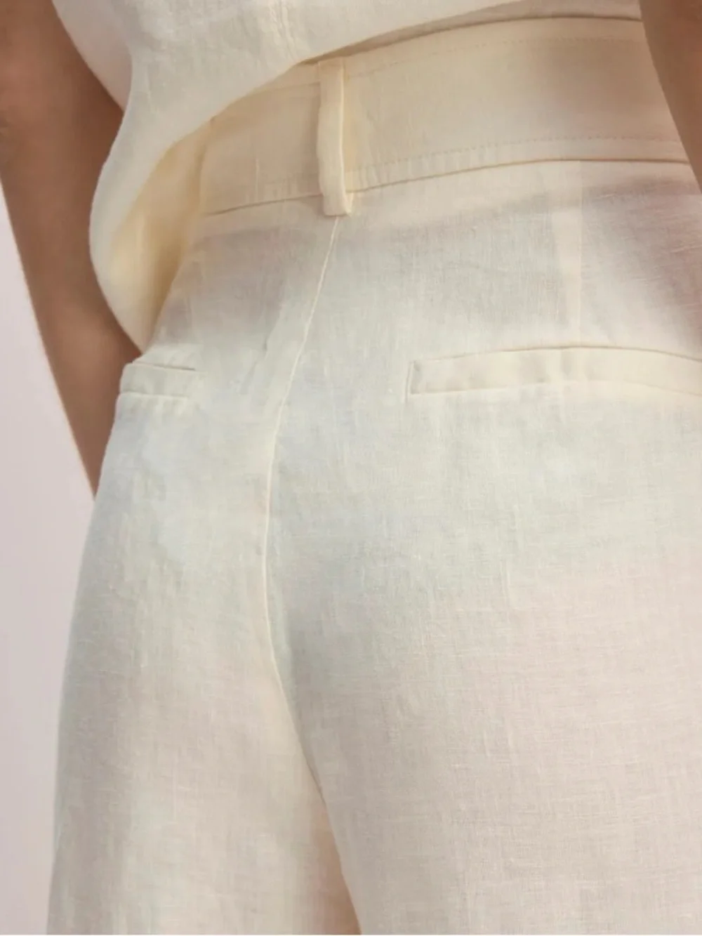 Everlane Cream Wide-Leg Linen Pants - Picture 3 of 10